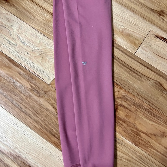IVL Collective Scallop leggings, Size 4. - Picture 3 of 5